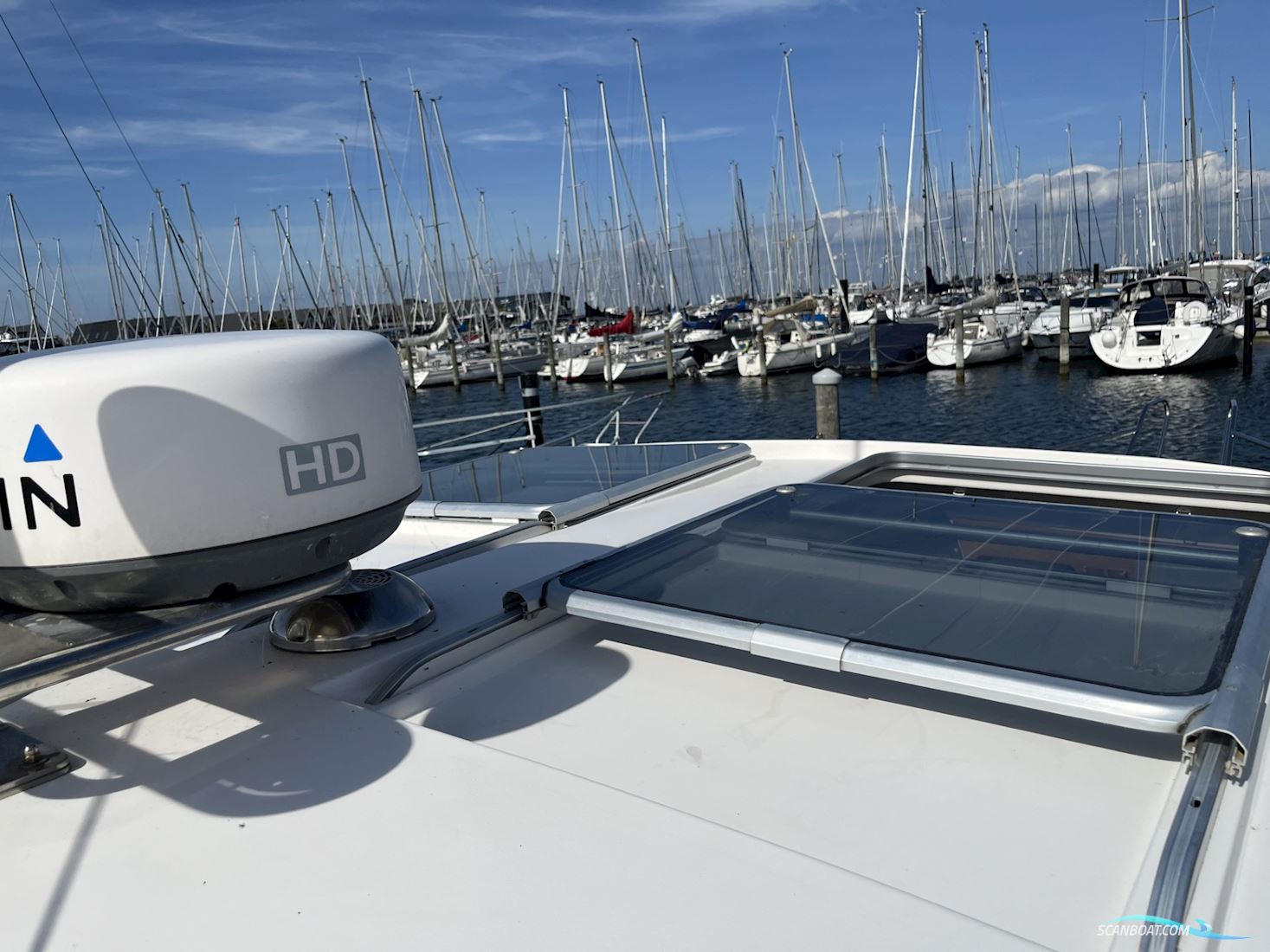 Nimbus 320 Coupe