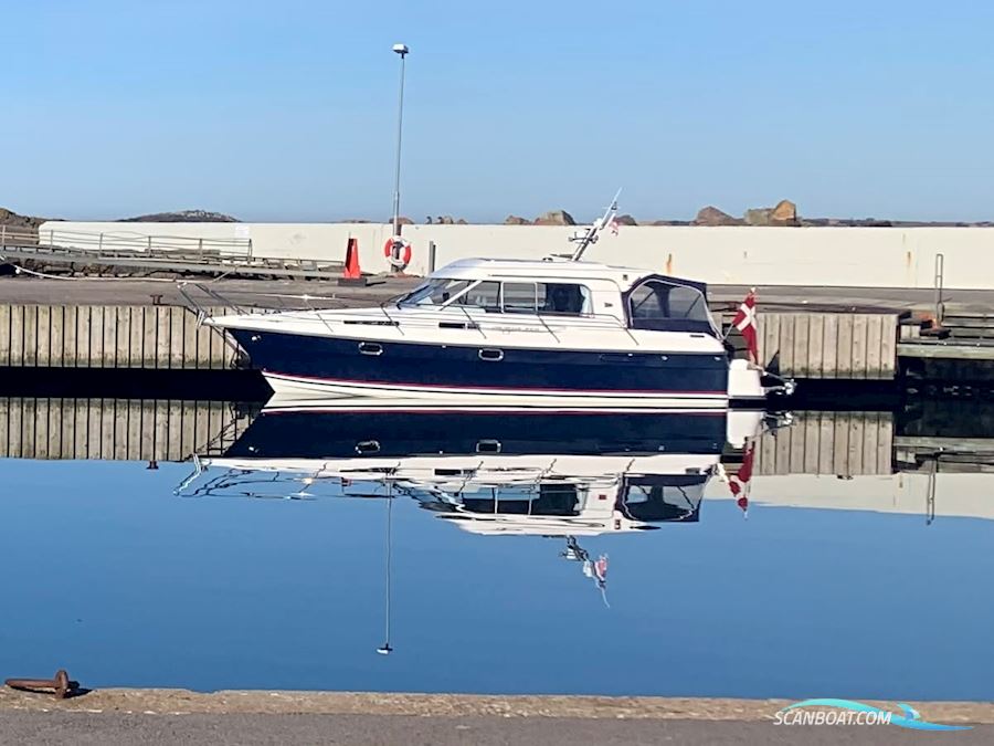 Nimbus 320 Coupe Motorboat 2007, with Volvo D4, 260 HK engine, Denmark