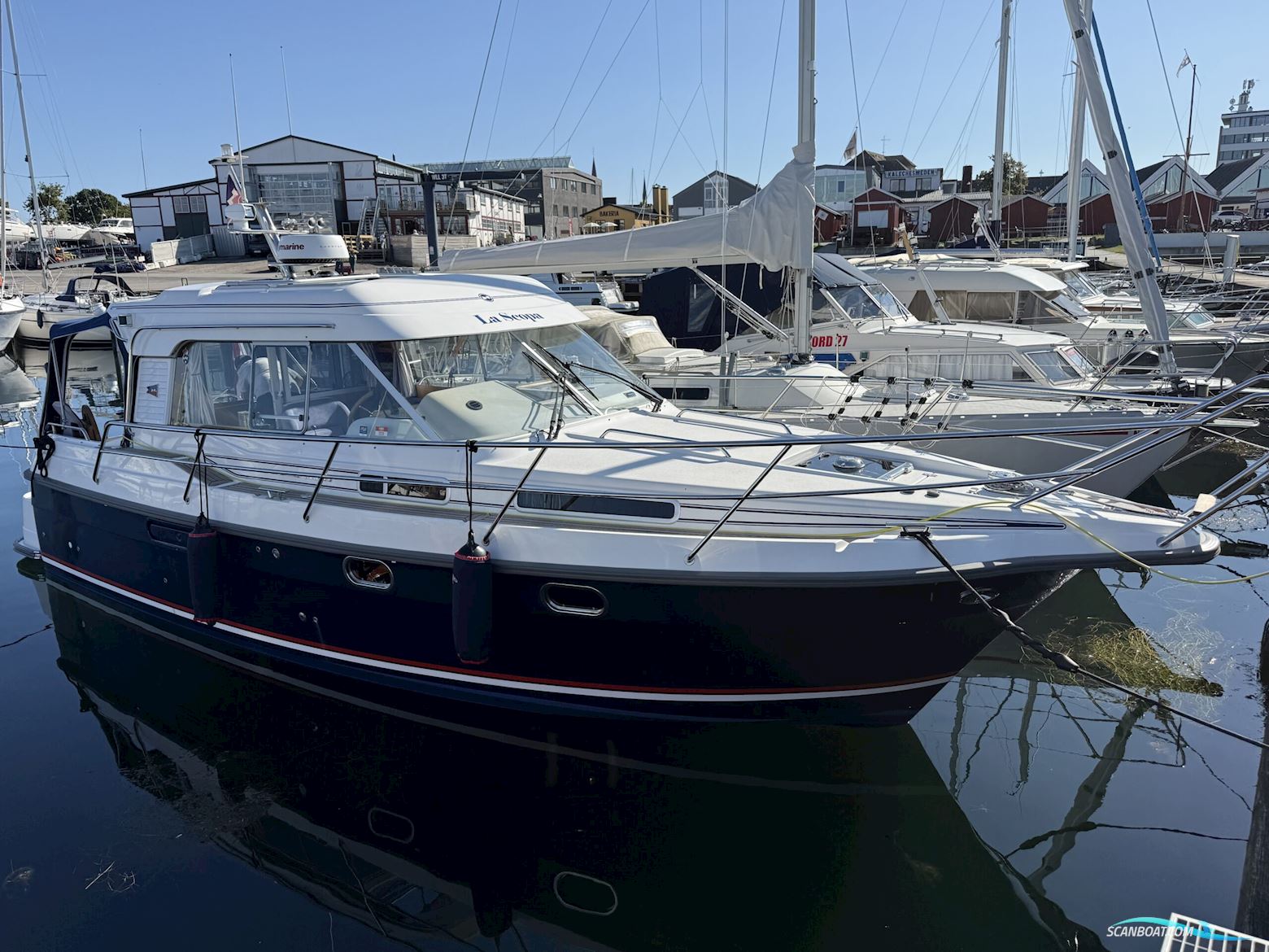 Nimbus 320 Coupé Motorboat 2007, with Volvo Penta  engine, Denmark