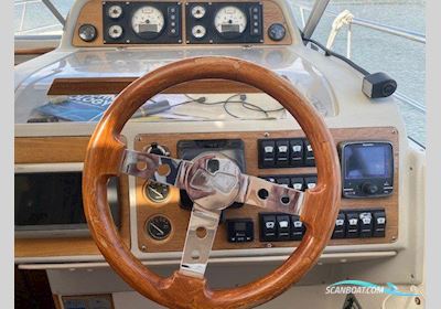 Nimbus 320 Coupe Motorboat 2003, with Yanmar 4 LH engine, Croatia