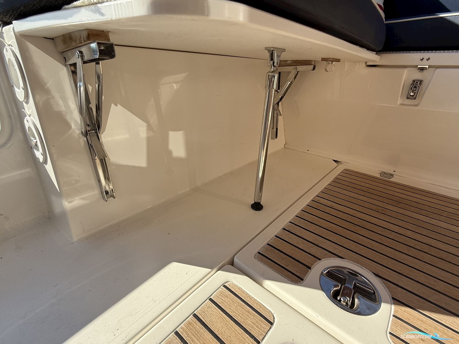 Nimbus 320 Coupe, Solgt