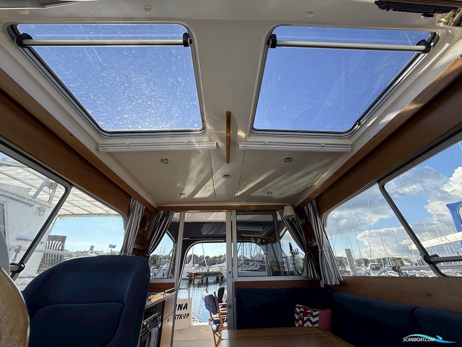Nimbus 320 Coupe, Solgt