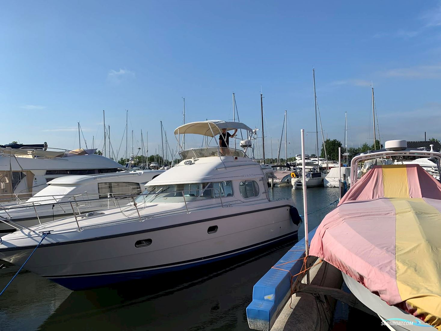 Nimbus 33 Avanta fly