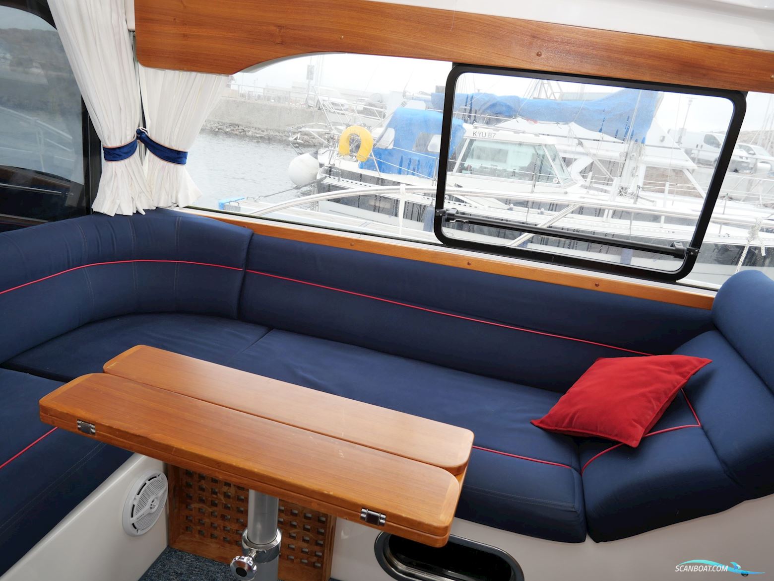 Nimbus 33 Nova Coupe