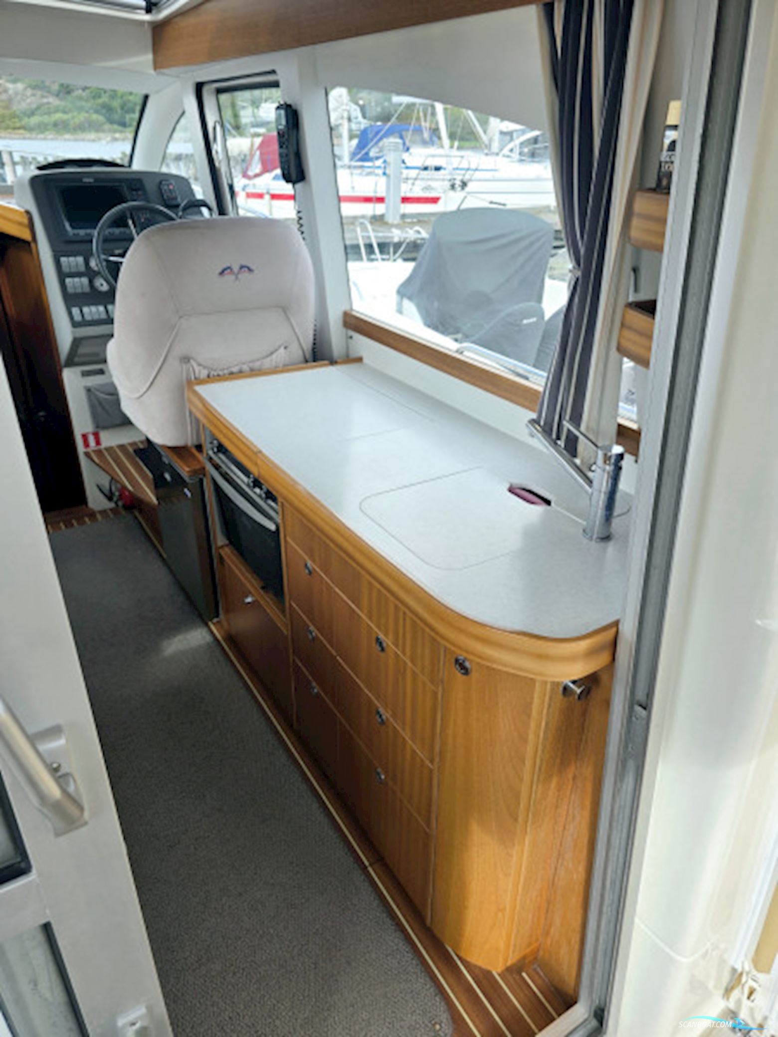 Nimbus 335 Coupé