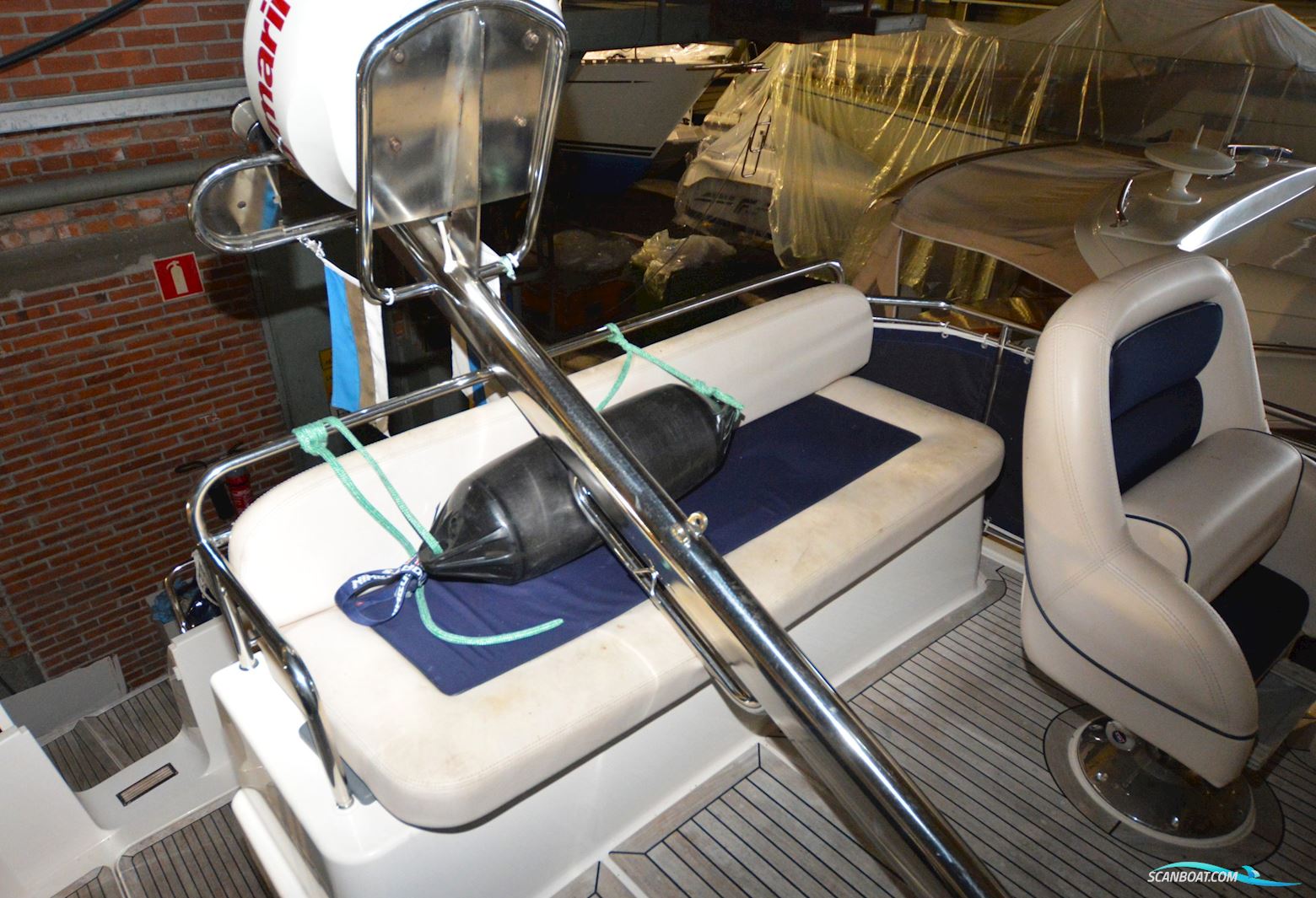 Nimbus 340 Commander Fly