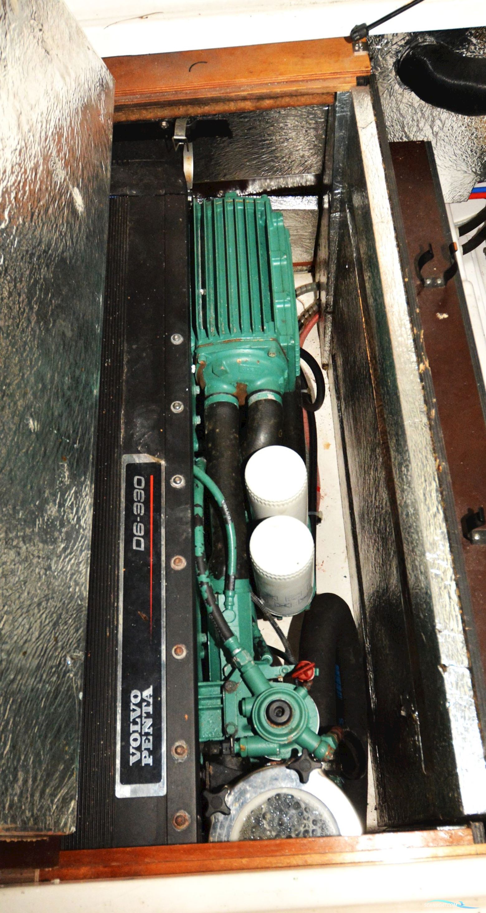 Nimbus 340 Commander Fly