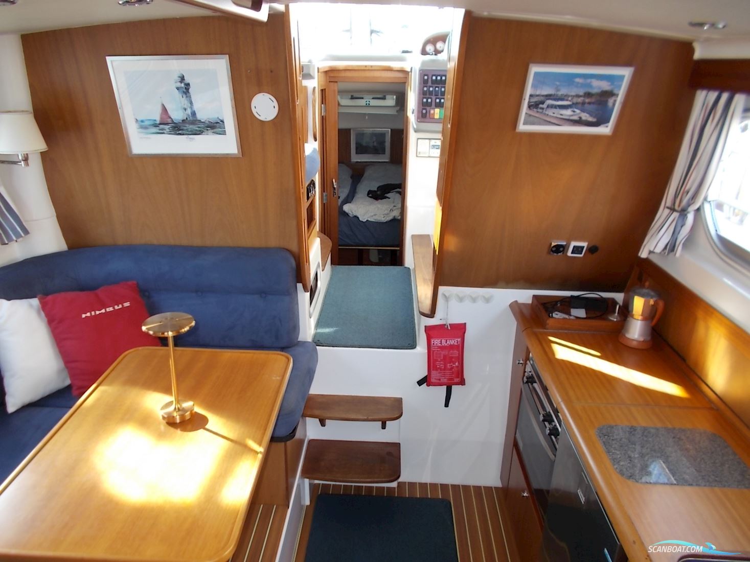 Nimbus 340 Commander