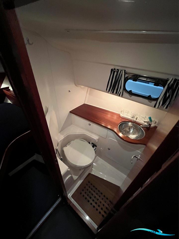 Nimbus 340 Commander