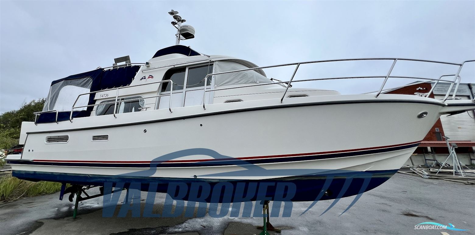 Nimbus 340 Commander Motorboat 2004, with Volvo Penta D6 310 engine, Finland