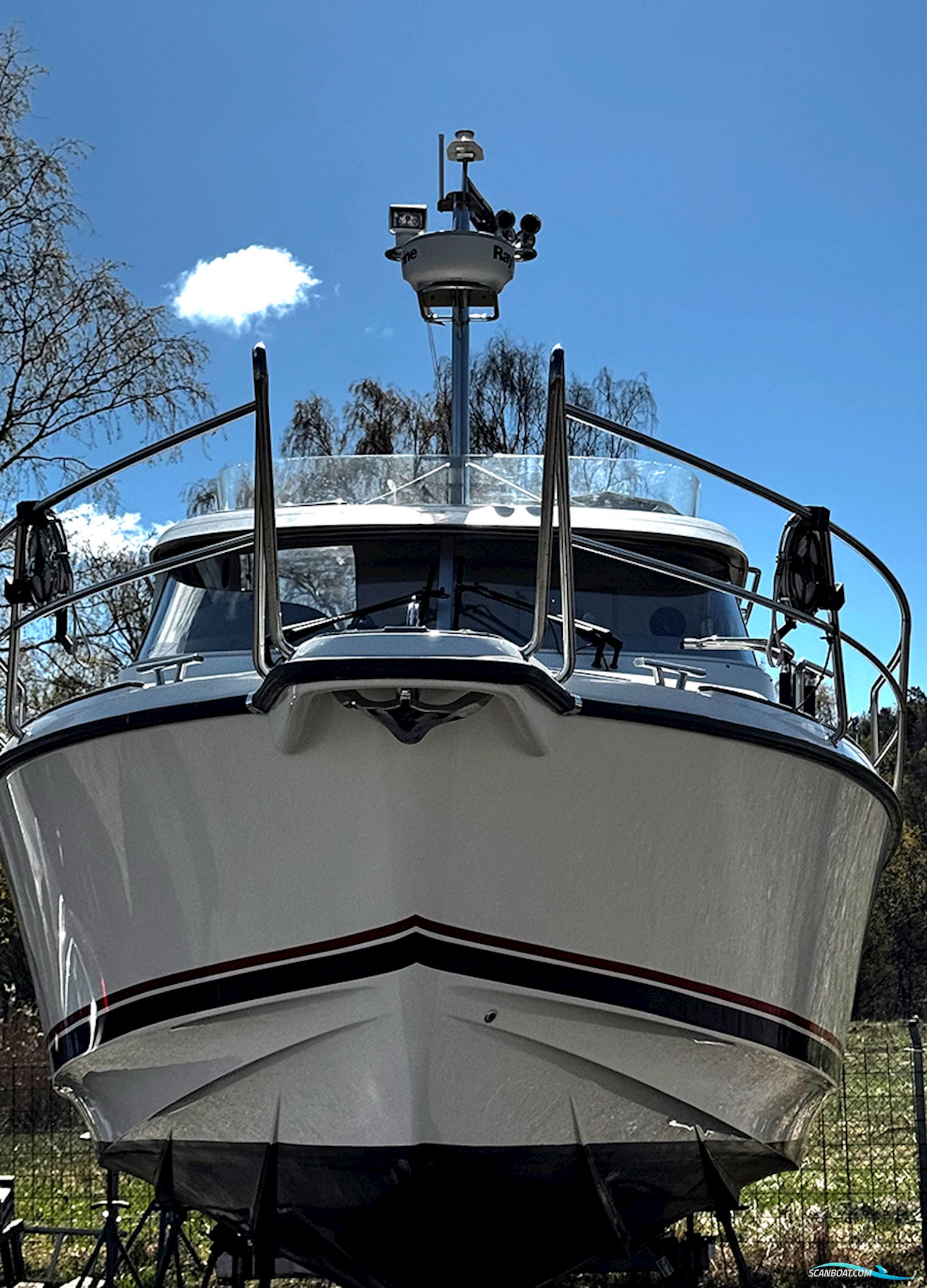 Nimbus 340 Commander