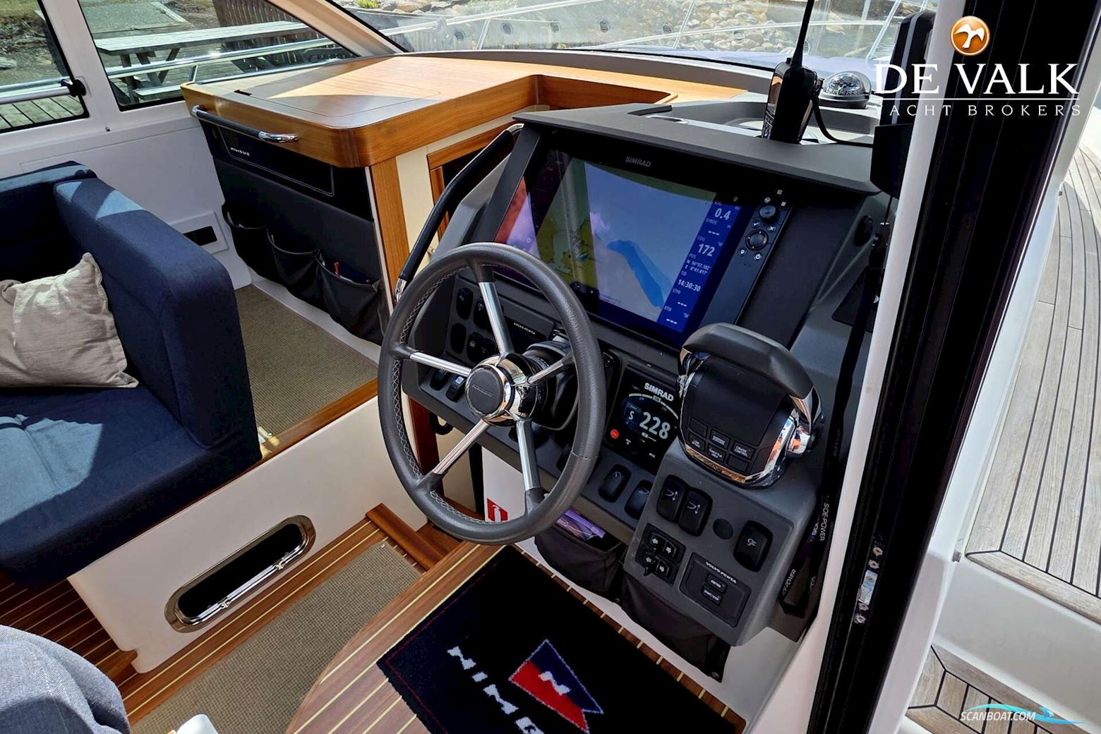NIMBUS 365 Coupe