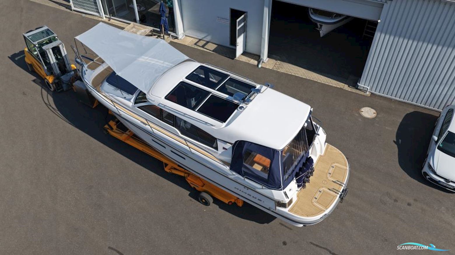 Nimbus 365 Coupe