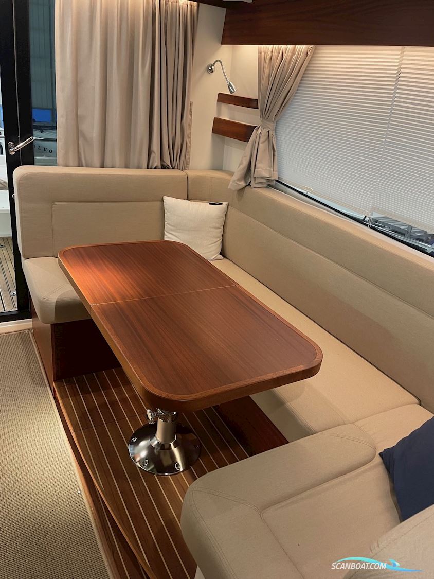 Nimbus 365 Coupe