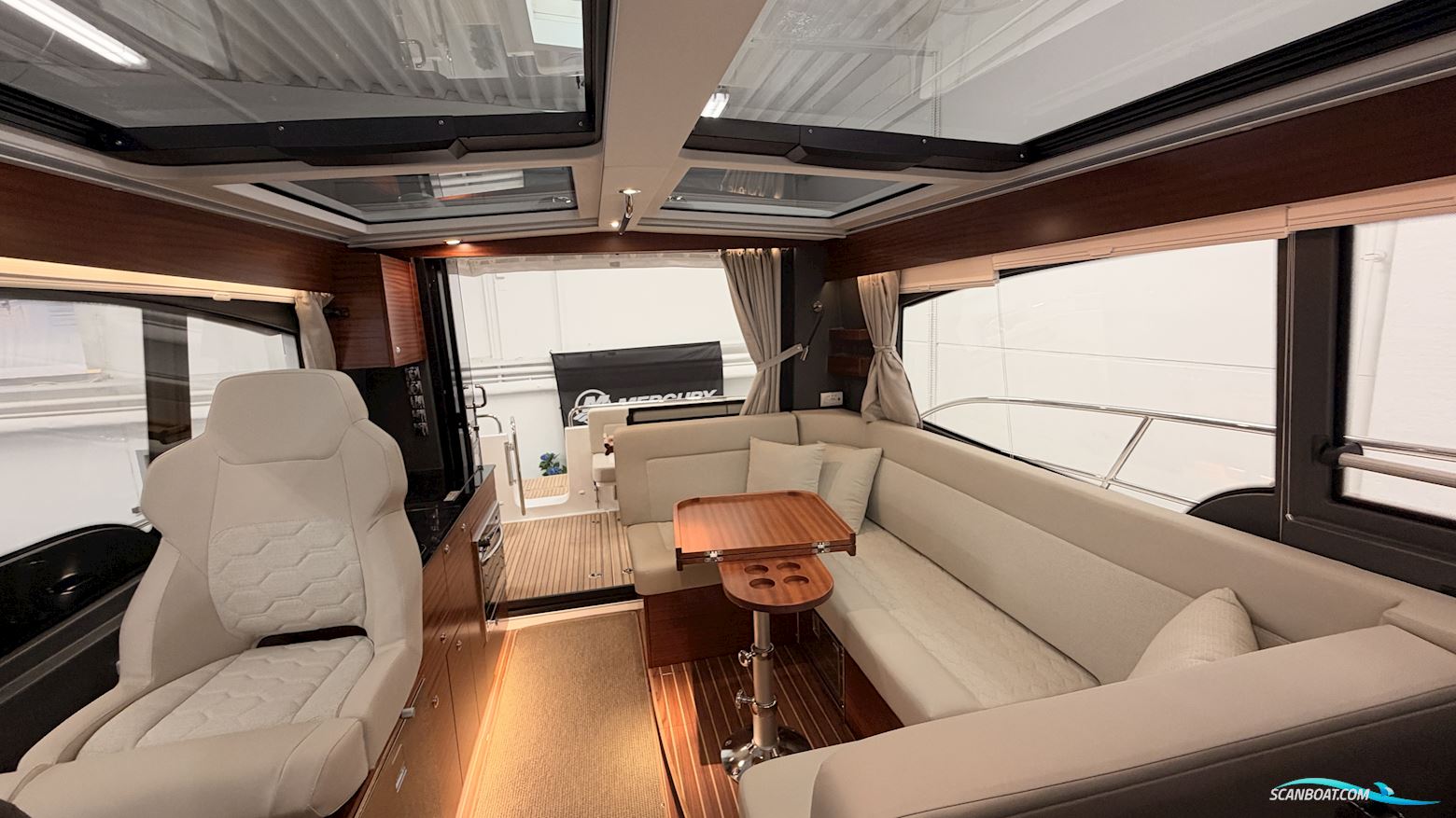 Nimbus 365 Coupe