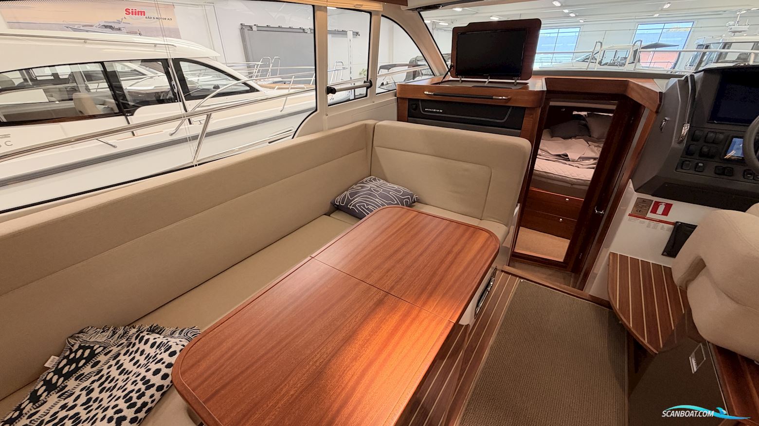 Nimbus 365 Coupe