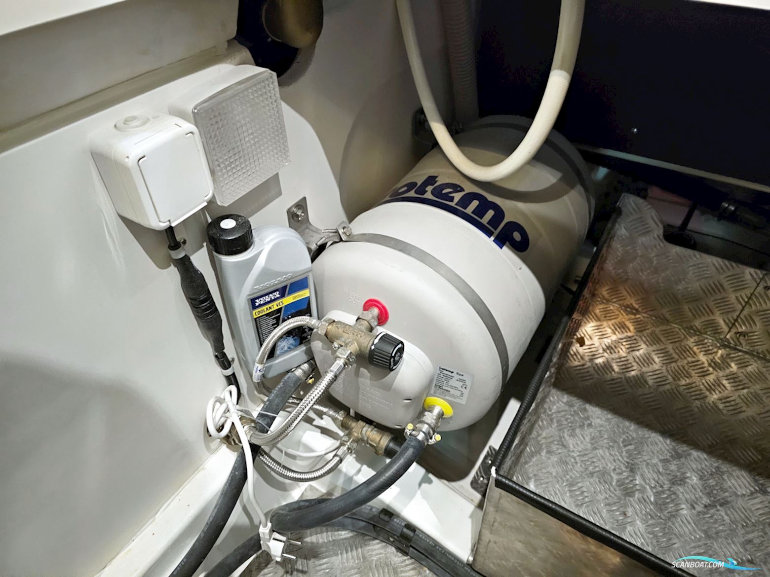 Nimbus 365 Coupe Volvo Penta D6-435 EVC II