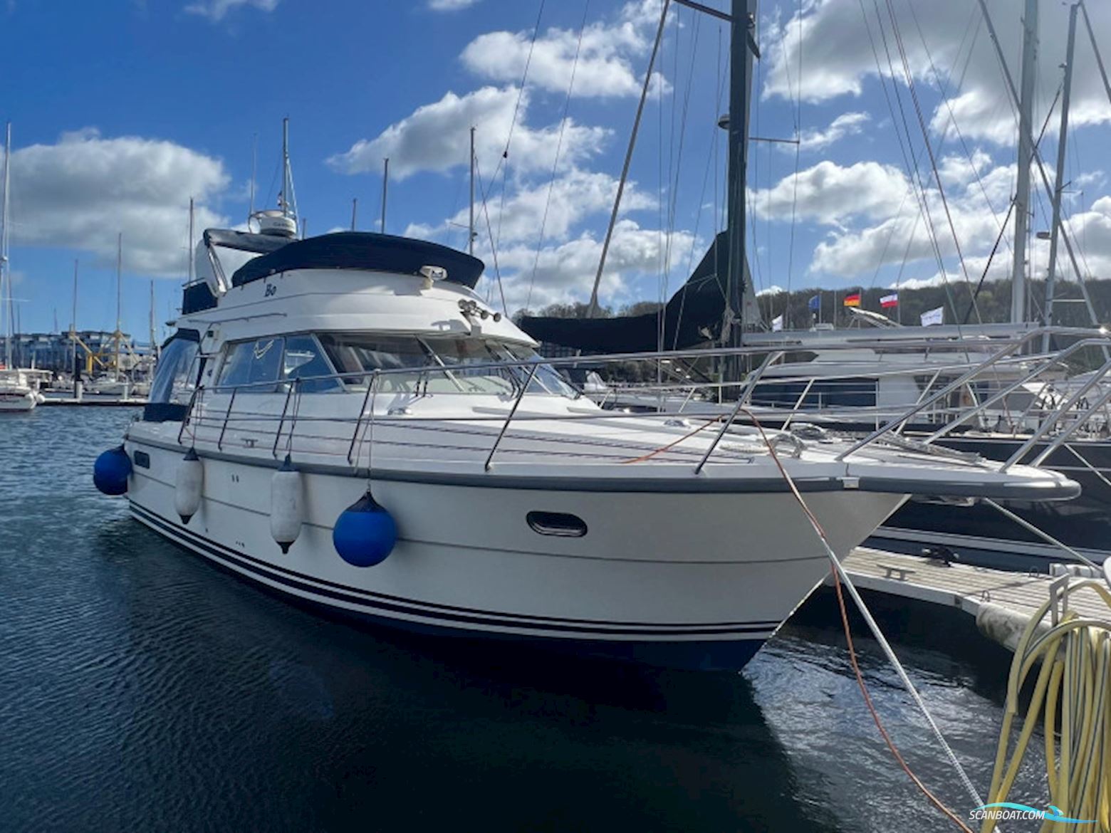 Nimbus 380 Carisma