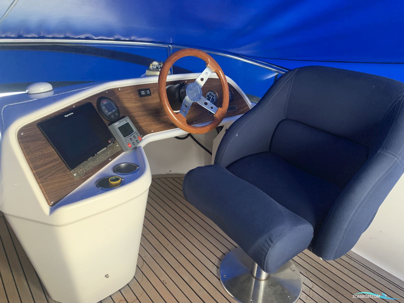 Nimbus 380 Carisma