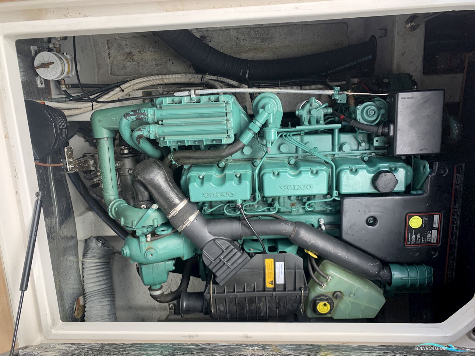 Nimbus 380 Carisma