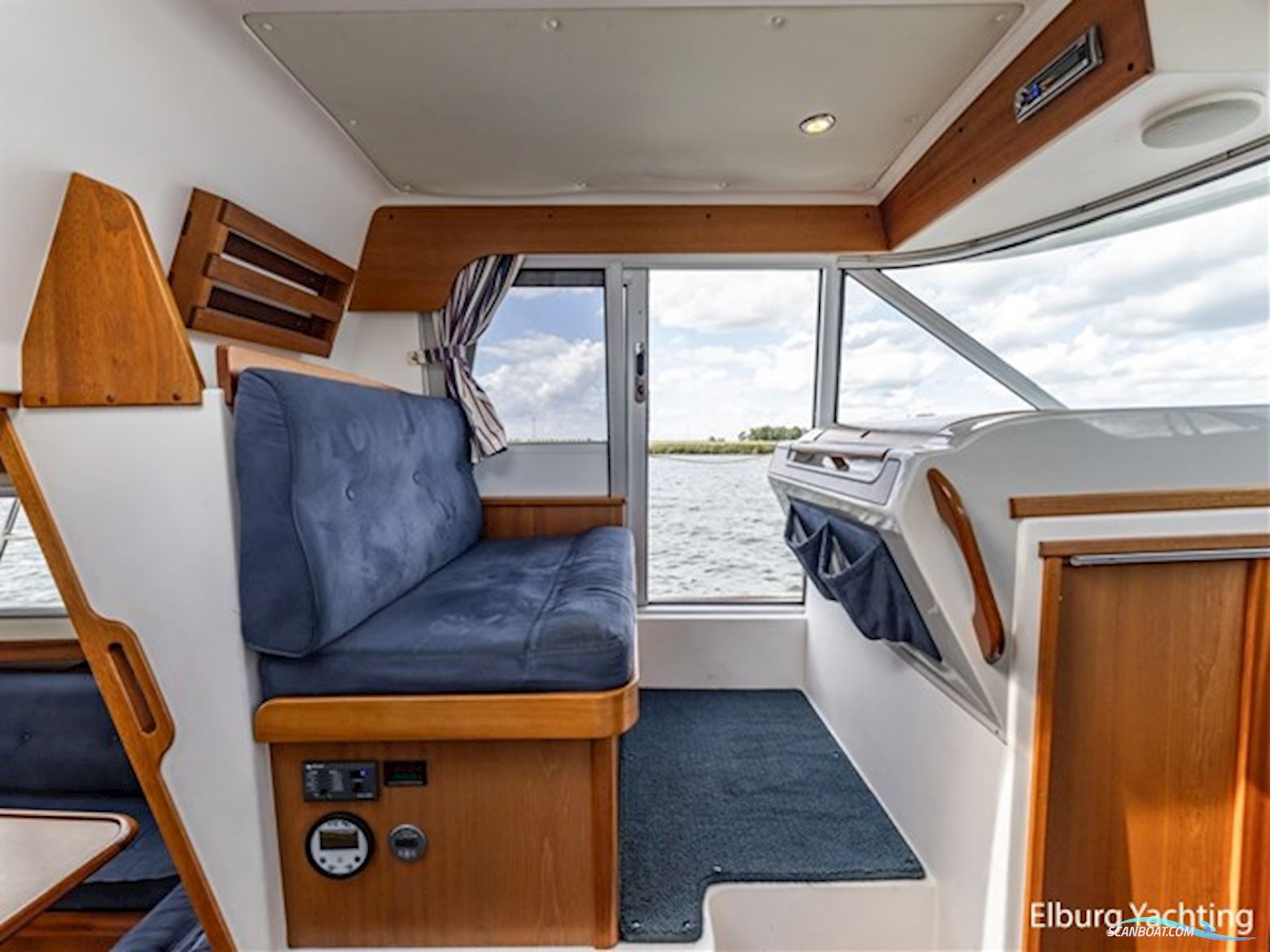 Nimbus 380 Commander 