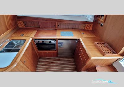 Nimbus 380 Commander Motorboat 2006, with Volvo Penta D4-260 engine, Sweden