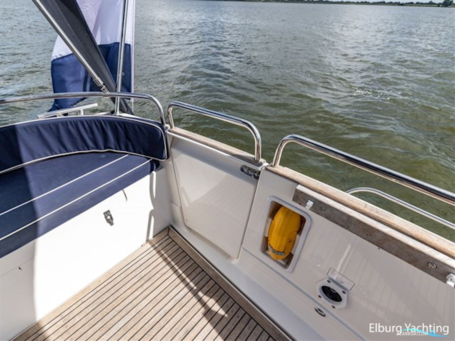 Nimbus 380 Commander