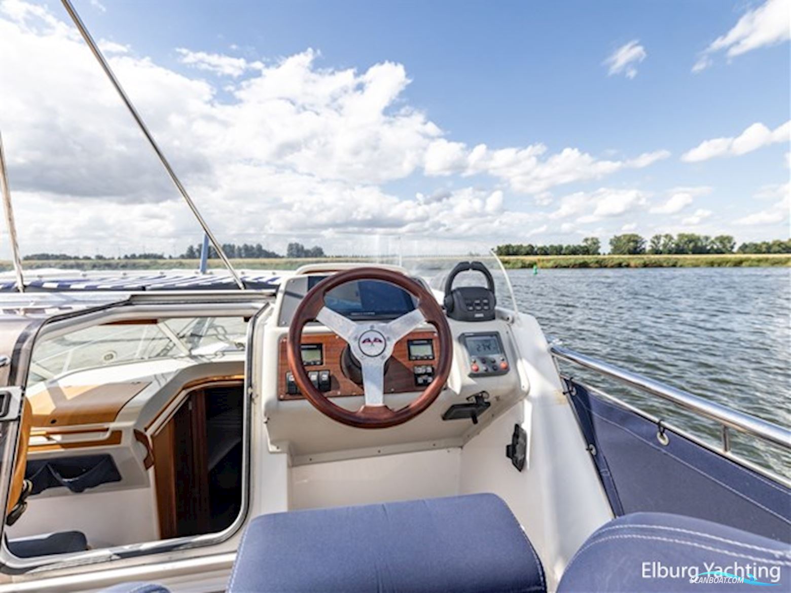 Nimbus 380 Commander