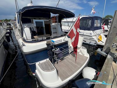 Nimbus 380 Commander Motorboat 2004, with Volvo Penta KAMD43P engine, Denmark