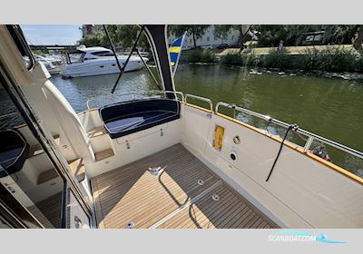 NIMBUS 380 COMMANDER Motorboat 2007, with 2 x Volvo Penta engine, Sweden