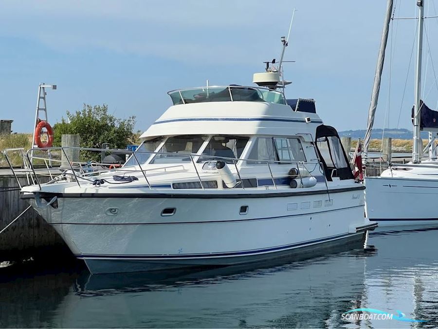 Nimbus 4000 Flybridge Motorboat 1986, with Volvo Penta engine, Denmark