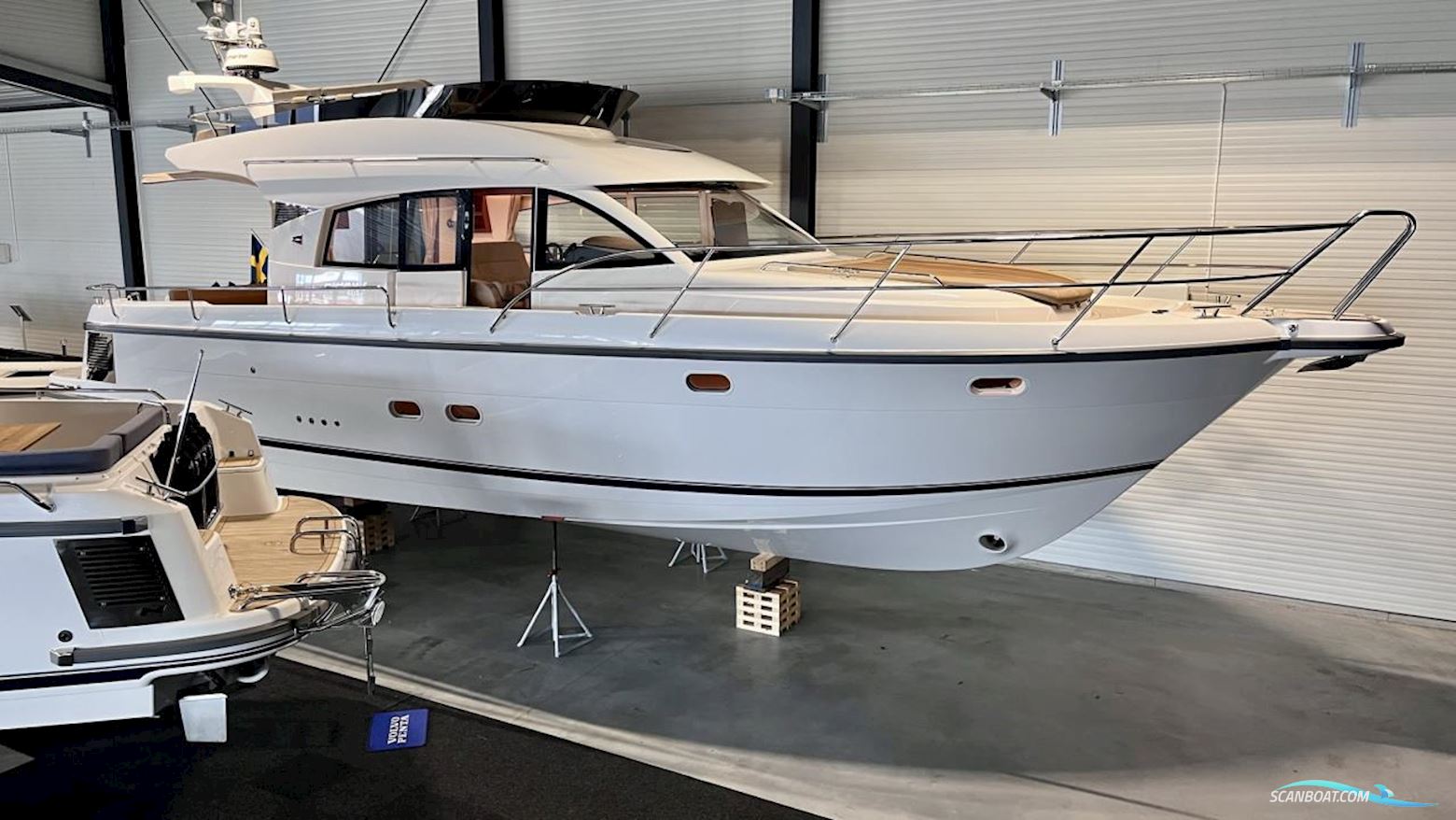 Nimbus 405 Flybridge Motorboat 2023, Denmark
