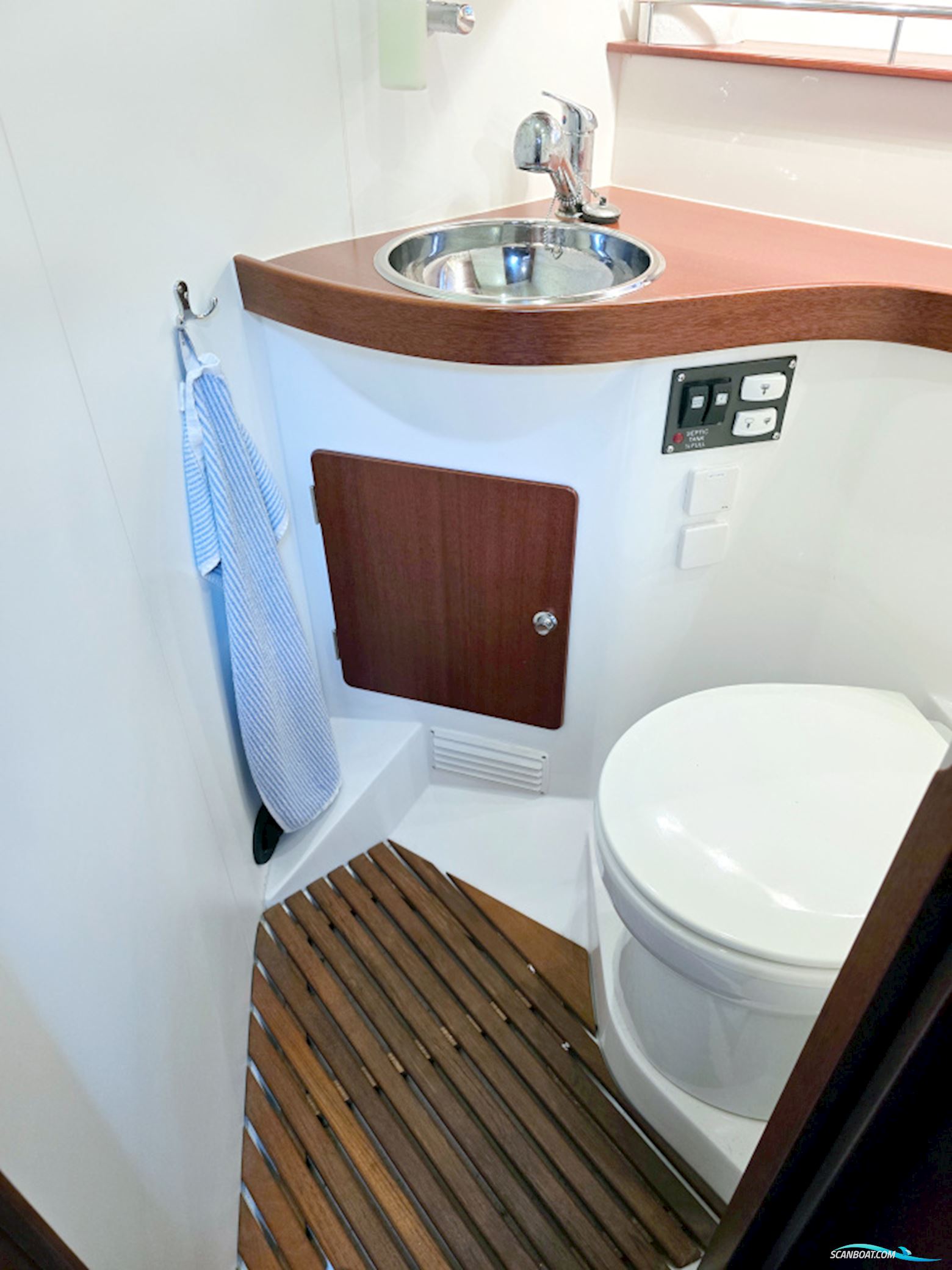 Nimbus 42 Nova 2009 Volvo Penta D6-370 EVC