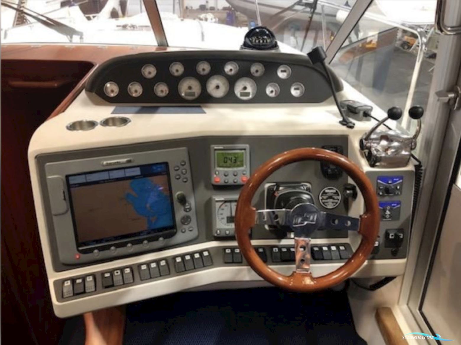 Nimbus 42 Nova Coupe