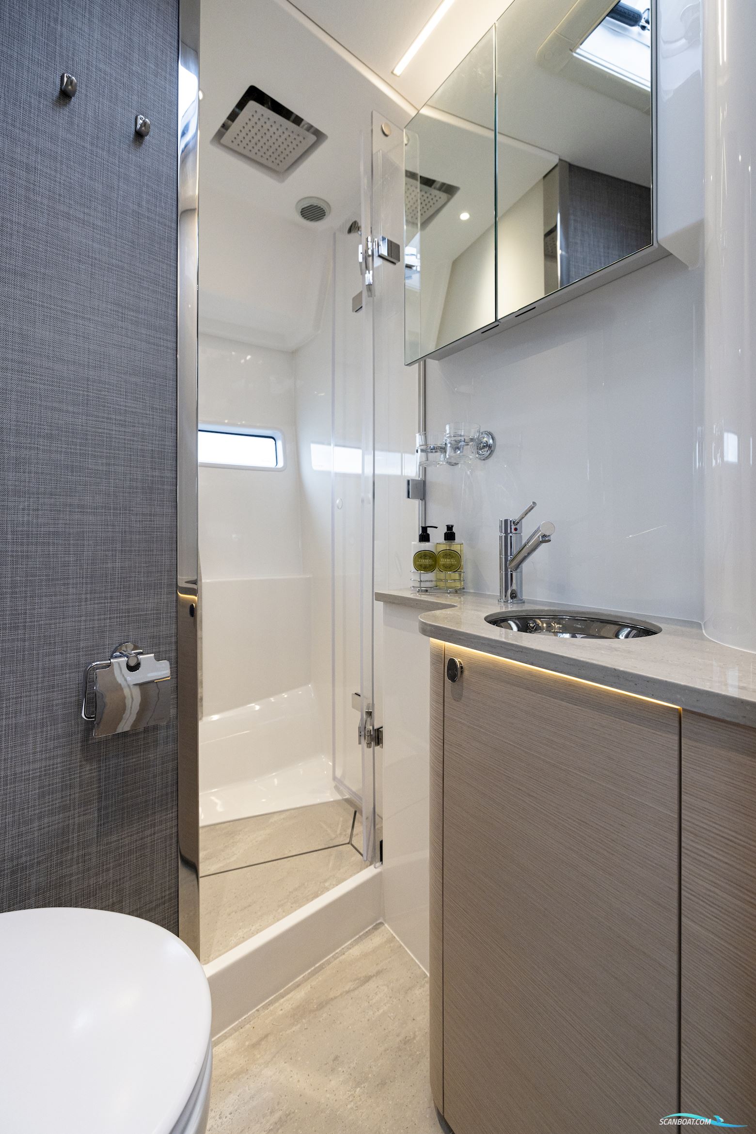 Nimbus 495 Flybridge