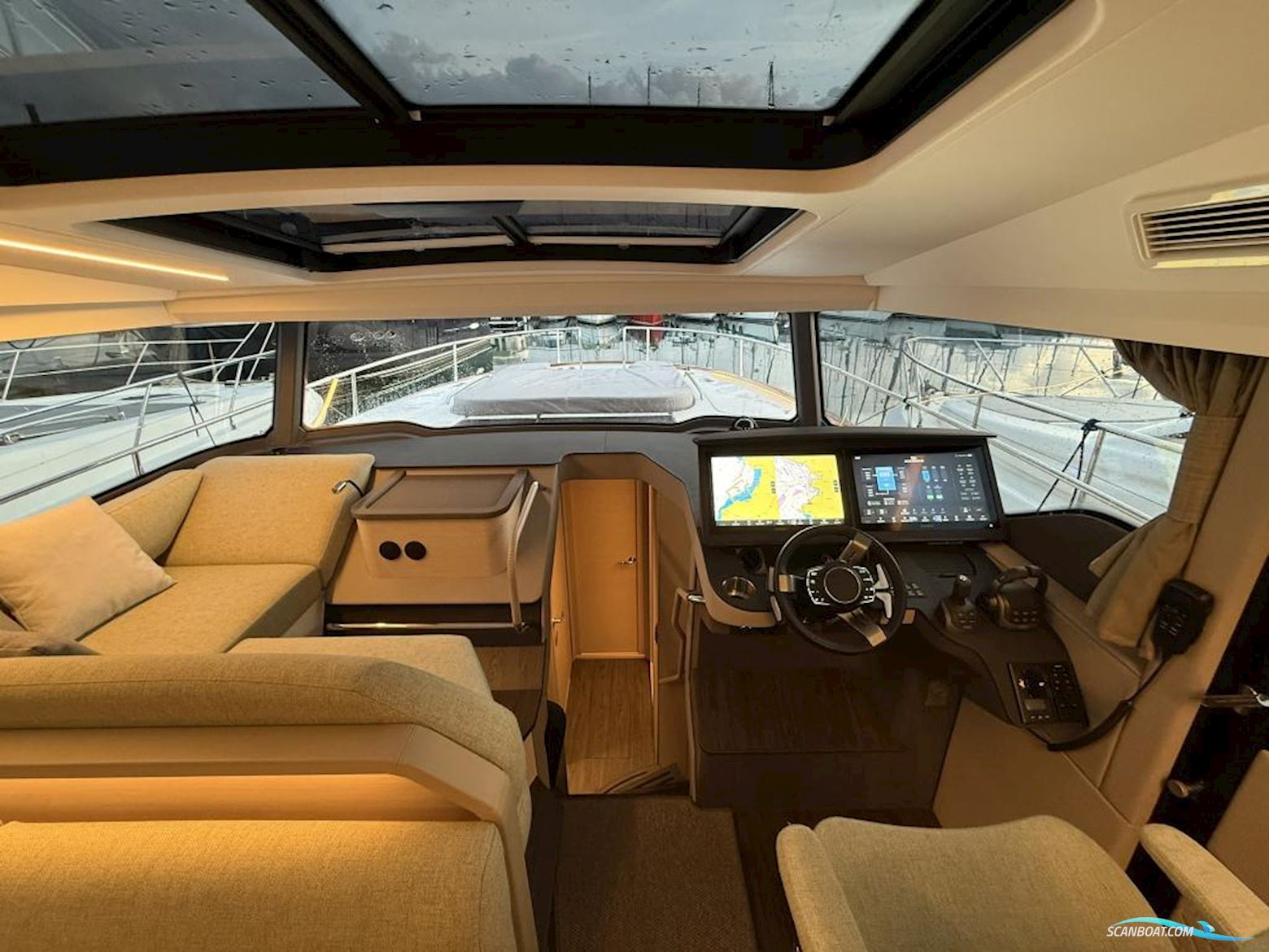 Nimbus 495 Flybridge