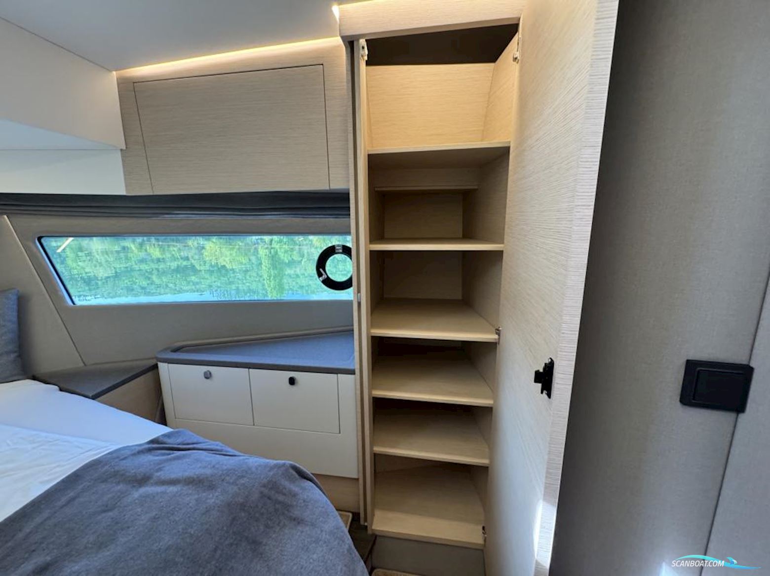 Nimbus 495 Flybridge