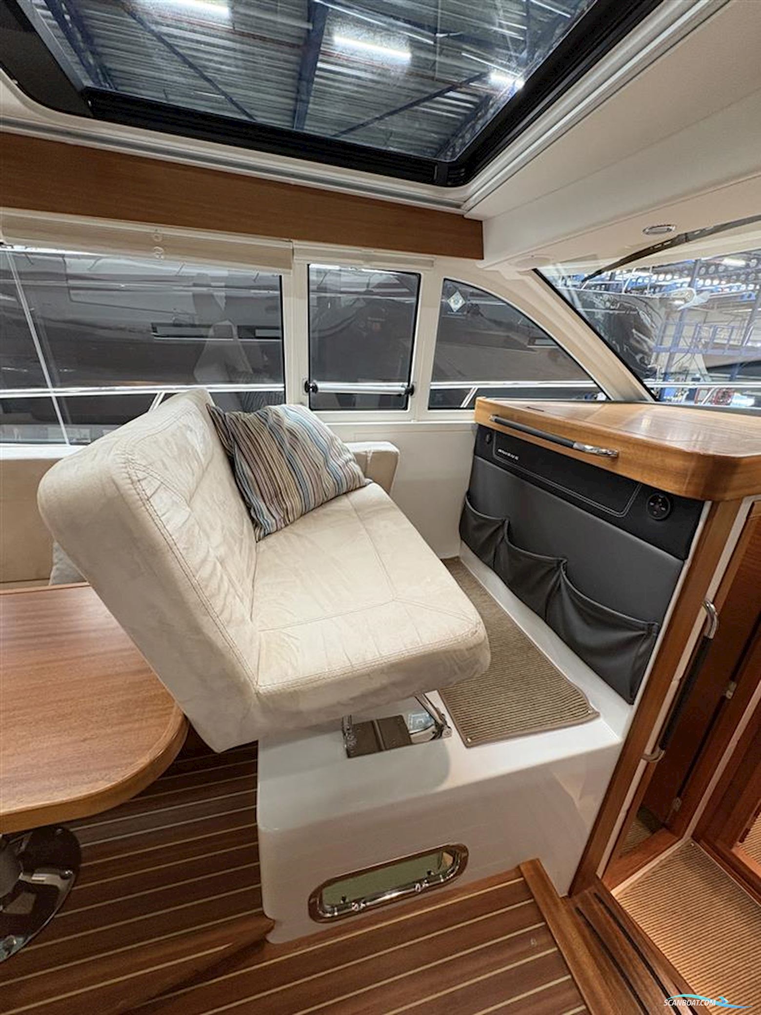 Nimbus boats 365 coupe MKII