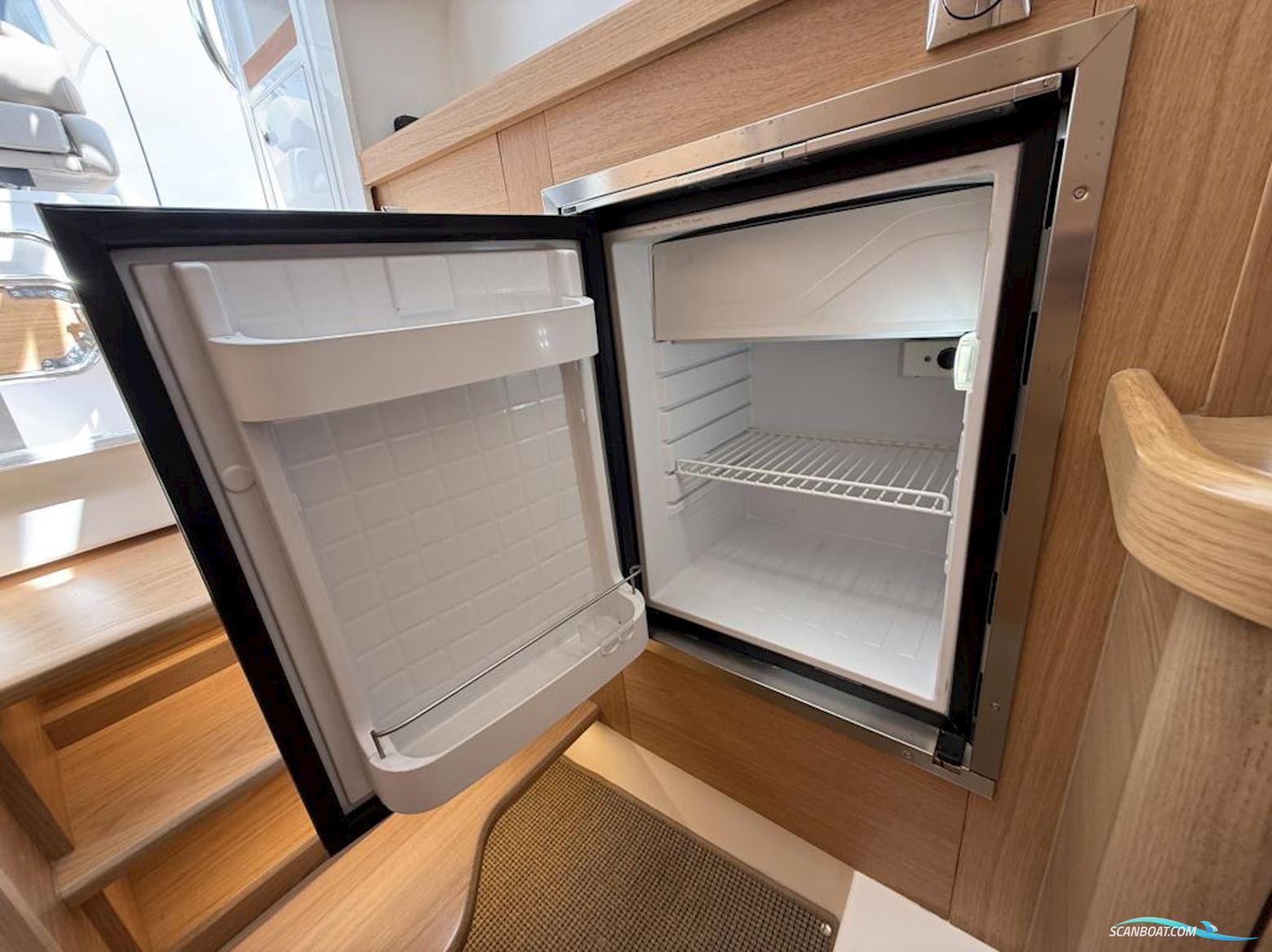 Nimbus T11 - Gyro, Lithiumpaket & Aircon