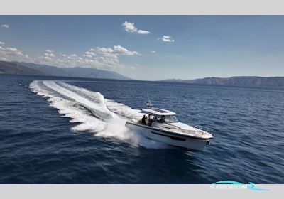 NIMBUS T11 Motorboat 2021, with Mercury engine, Croatia