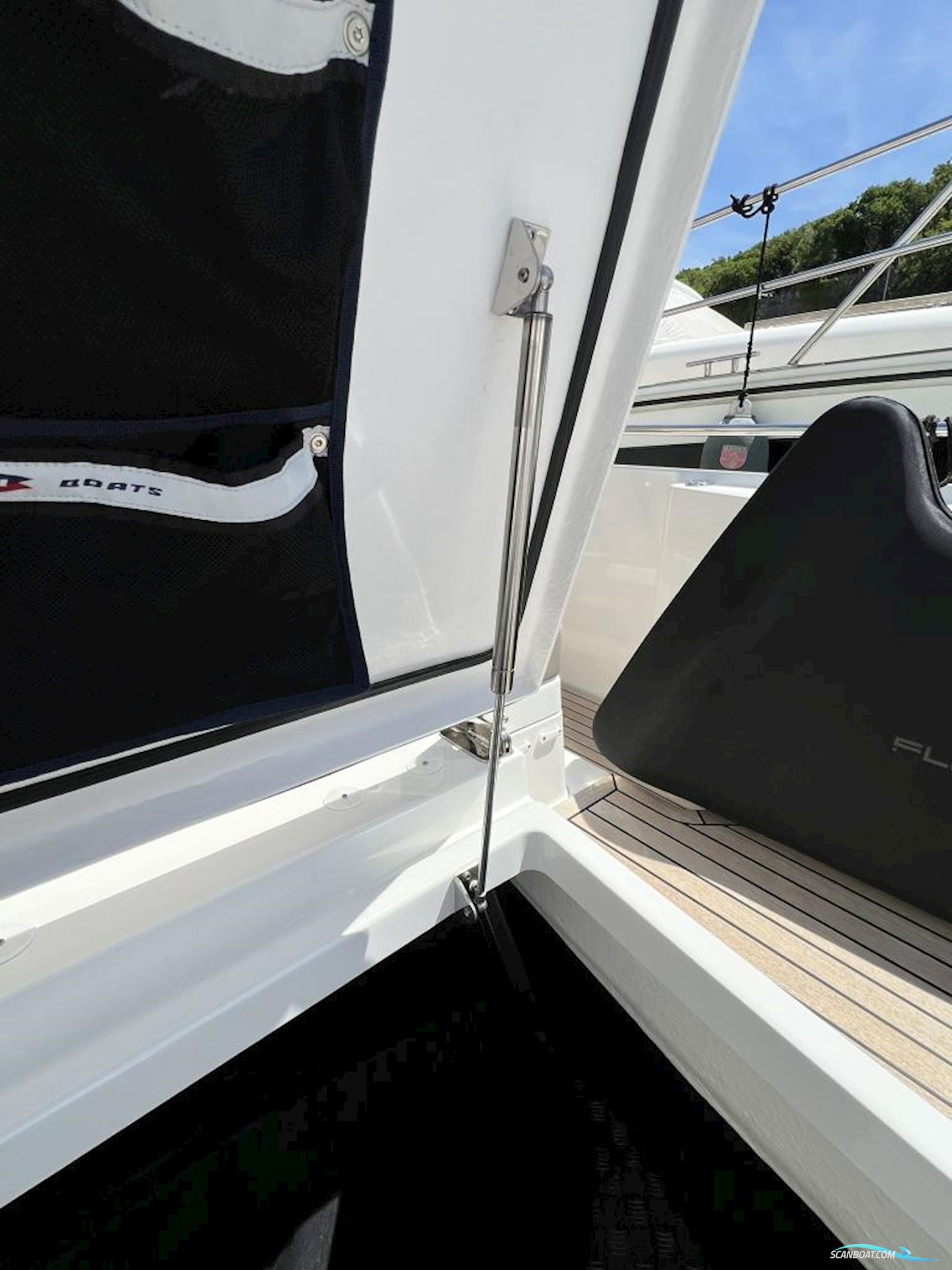 Nimbus T11