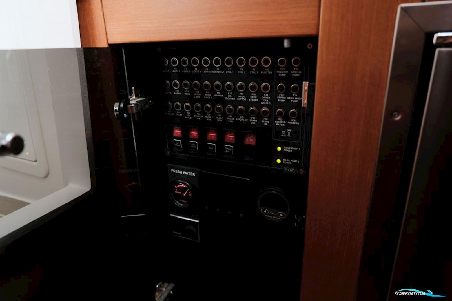 Nimbus T11