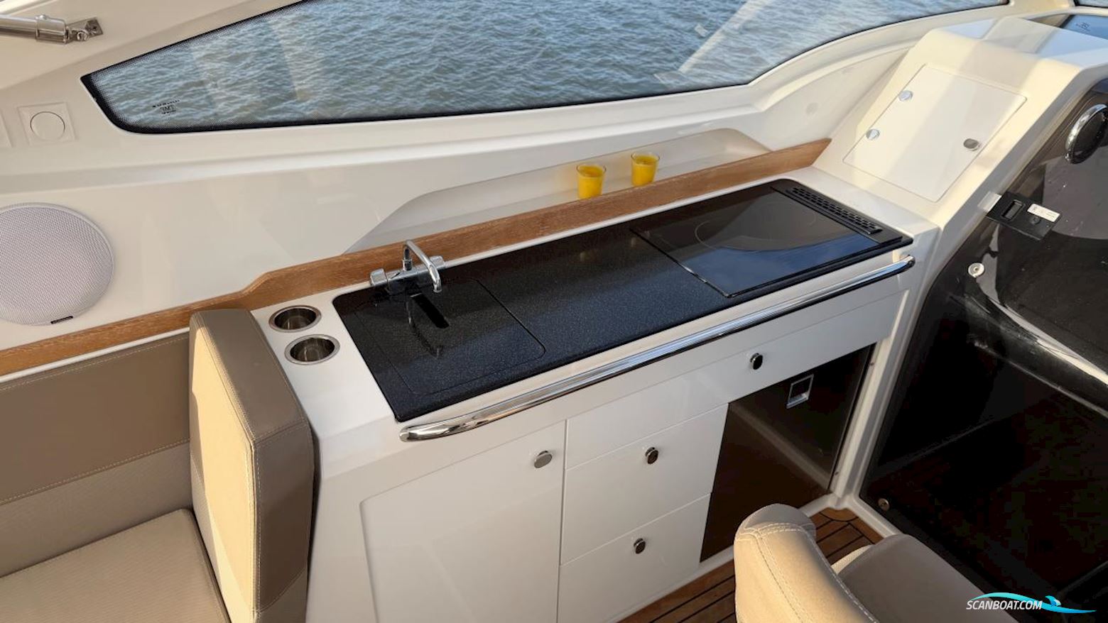 Nimbus W9