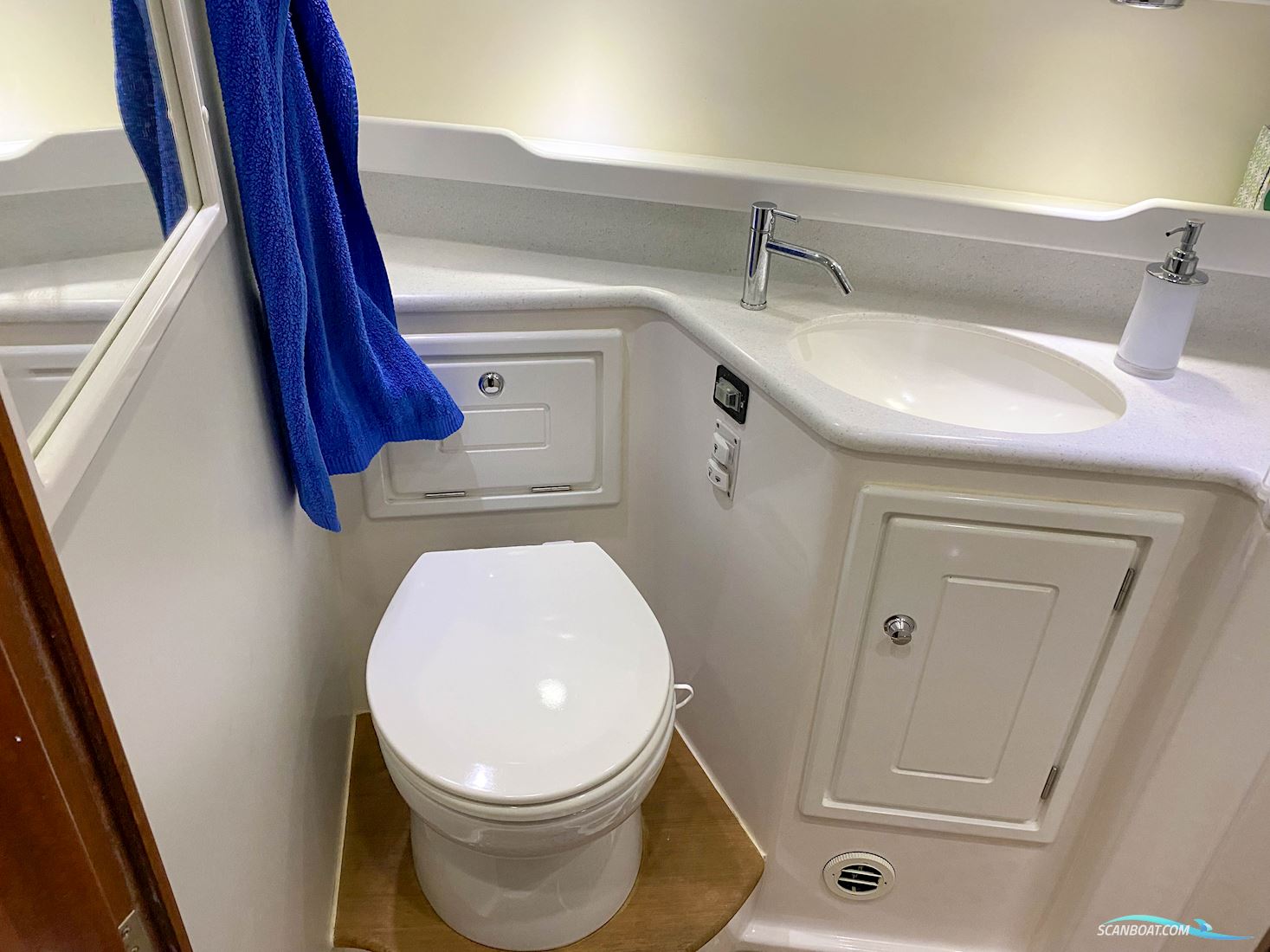 Nord West 370 Flybridge