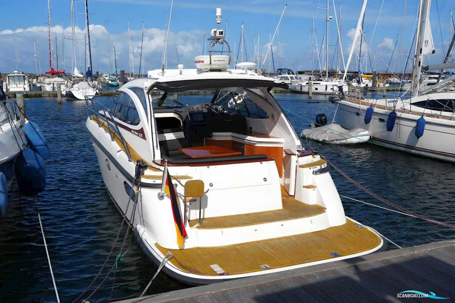 Nord West 370 Sports Top