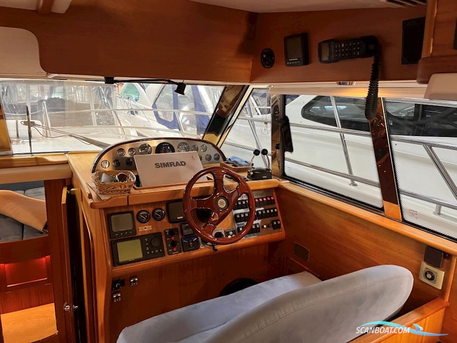 Nord West 390 Flybridge