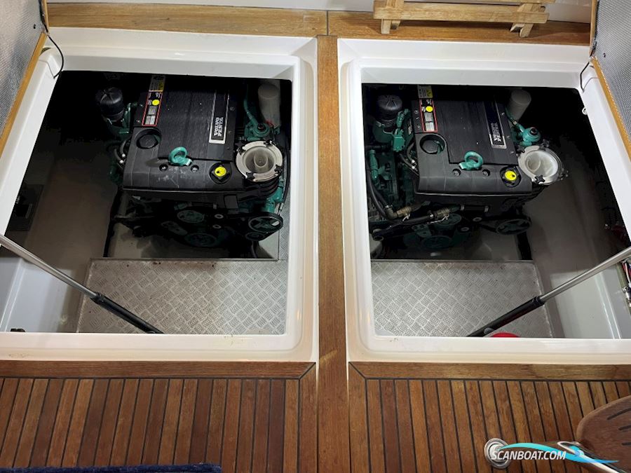 Nord West 390 Flybridge