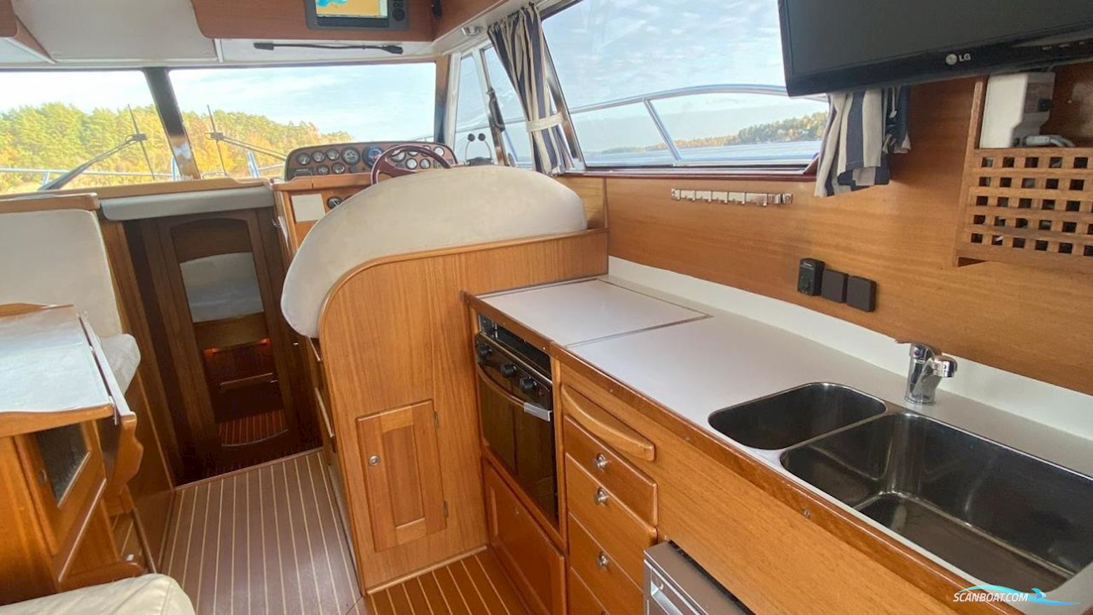 NORD WEST 390 FLYBRIDGE