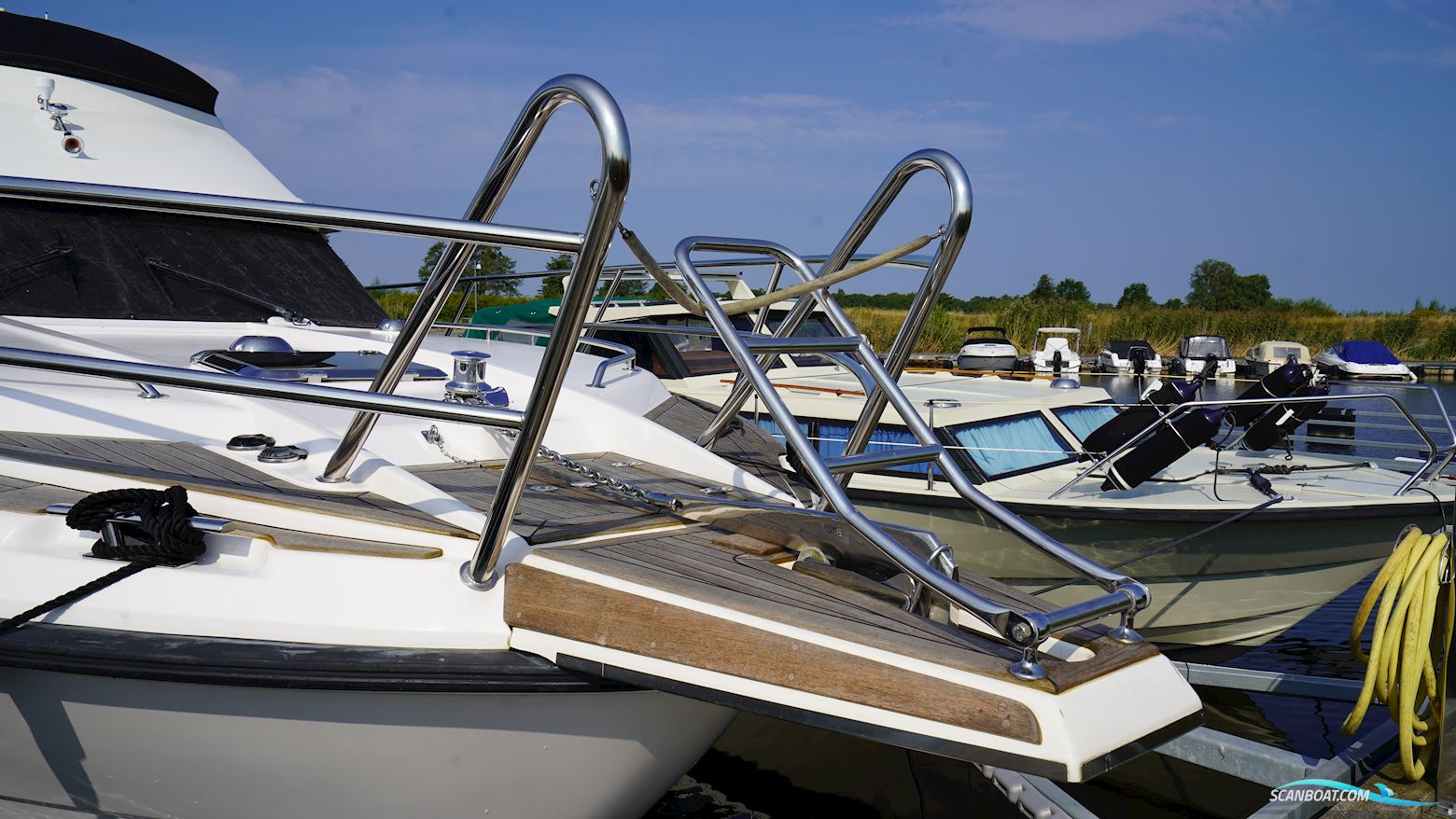 Nord West 390 Flybridge