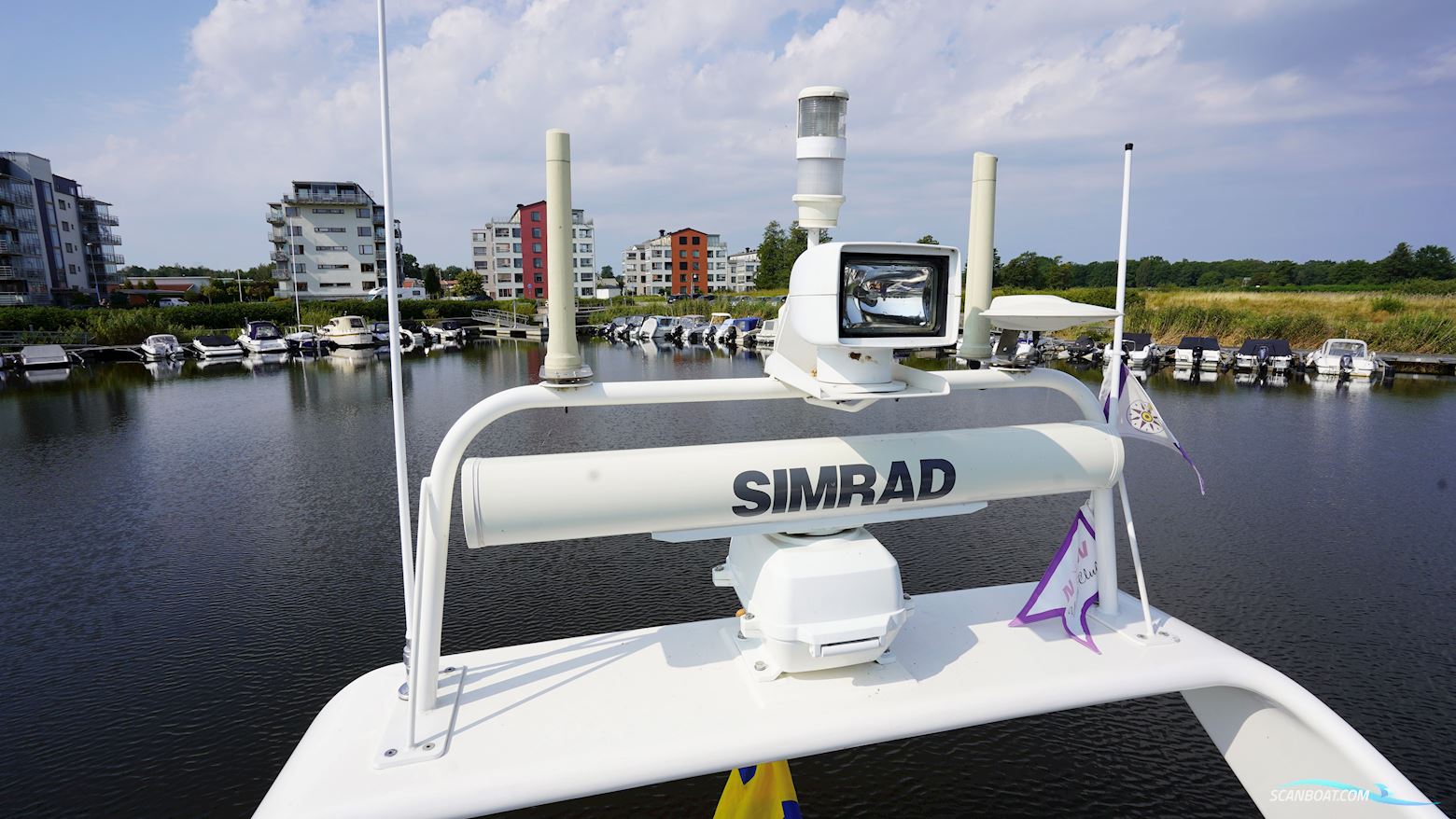 Nord West 390 Flybridge